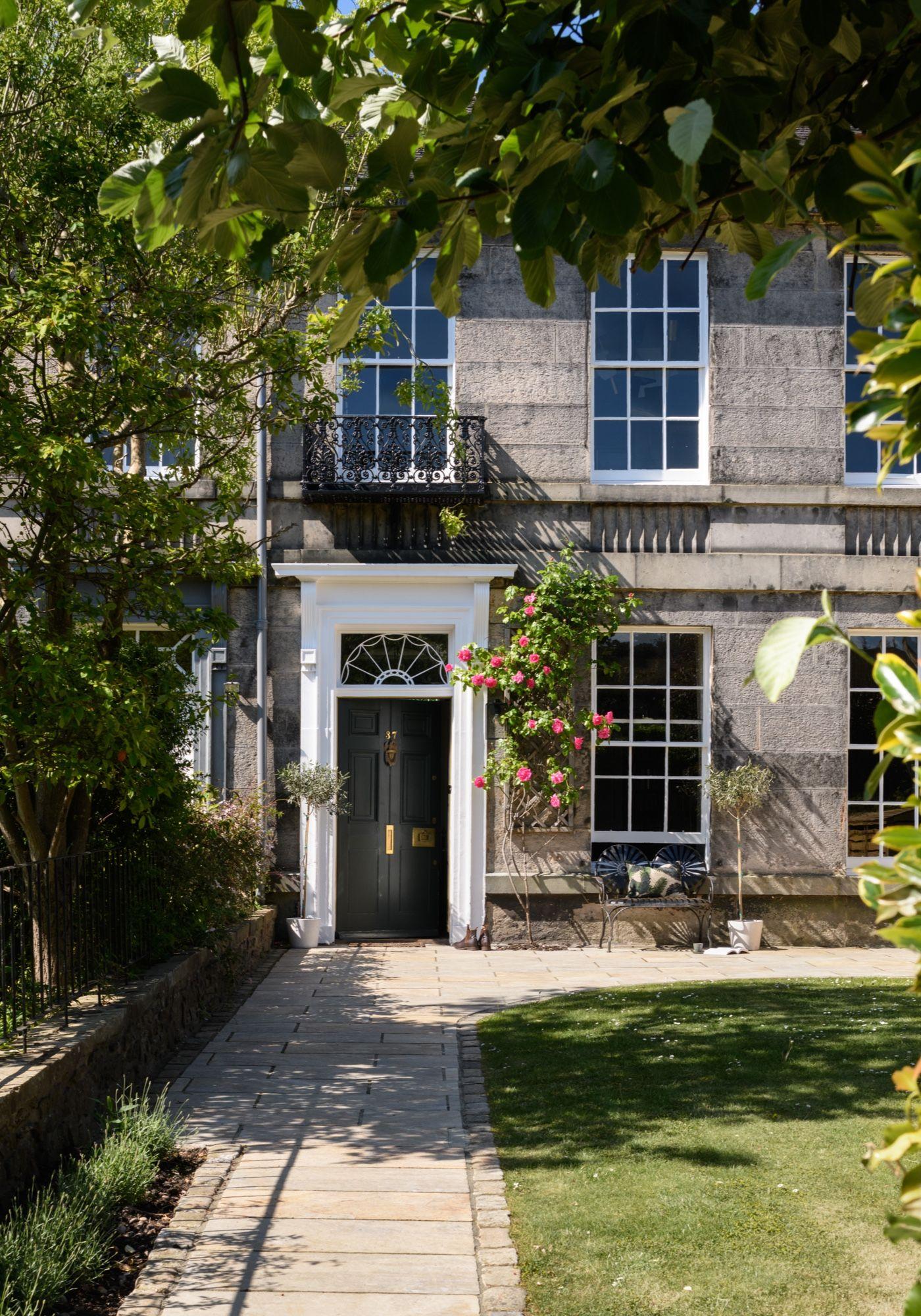 Exterior Shot at The Townhouse, Ann Street, Edinburgh